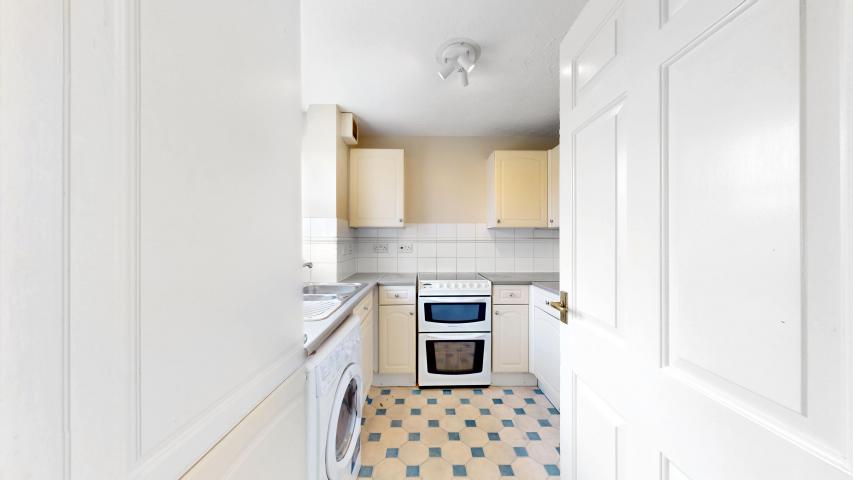 			Studio Apartment, 1 bath, 1 reception Apartment			 Upton Close, Cricklewood